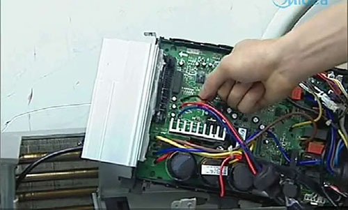 镇江市美的空调电话是多少